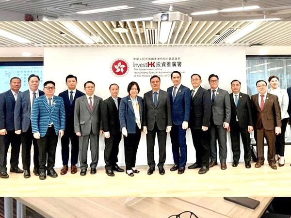 Laos, Hong Kong explore ties in green finance, gold markets